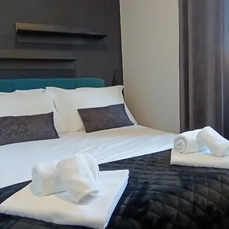 Apartment Mandrac S Pogledom Na *