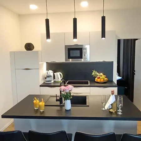 Apartment Mandrac S Pogledom Na