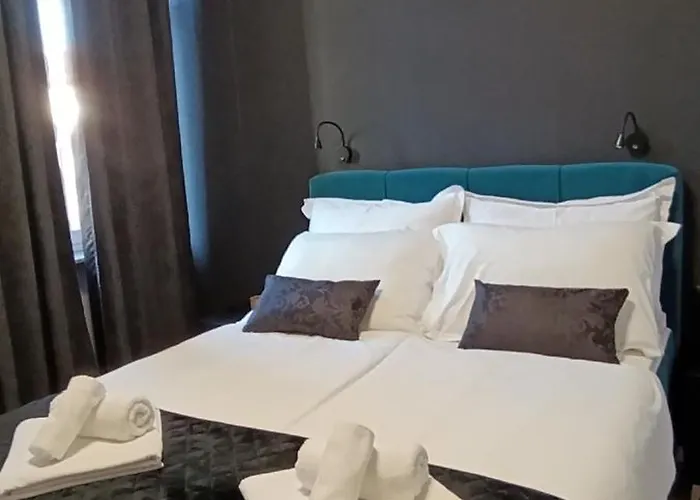 아파트 Mandrac With Sea View And Free Parking *