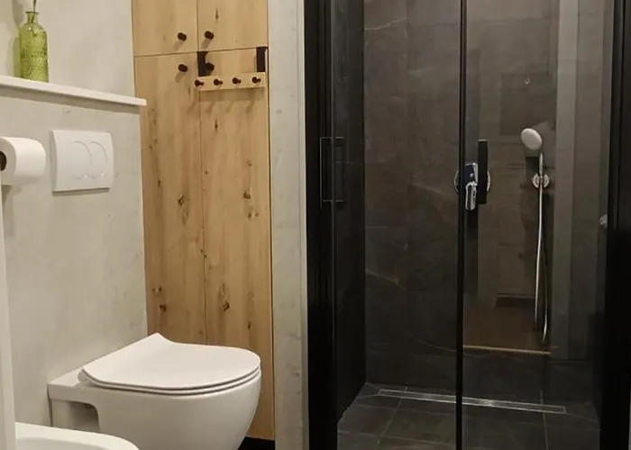 דירה Mandrac With Sea View And Free Parking